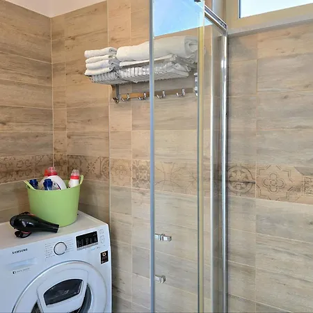 شقة Perla Modern Penthouse 272 Plazhi San Pietro