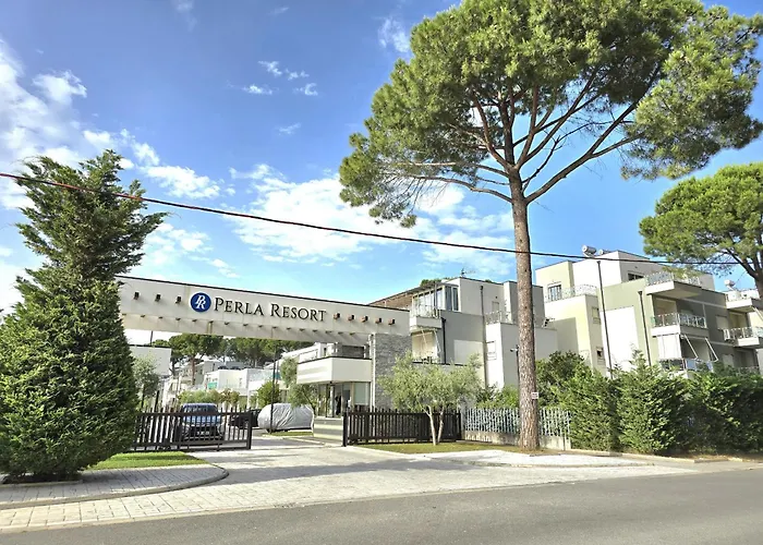 Perla Modern Penthouse 272 Lägenhet Plazhi San Pietro