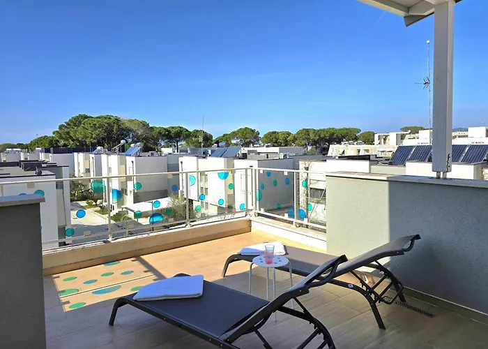 Perla Modern Penthouse 272 Lägenhet Plazhi San Pietro