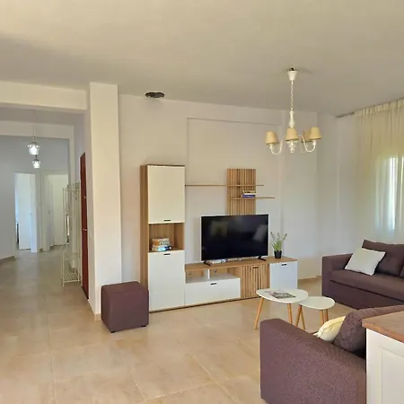 Perla Modern Penthouse 272 *