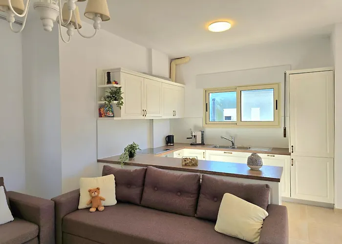 Perla Modern Penthouse 272